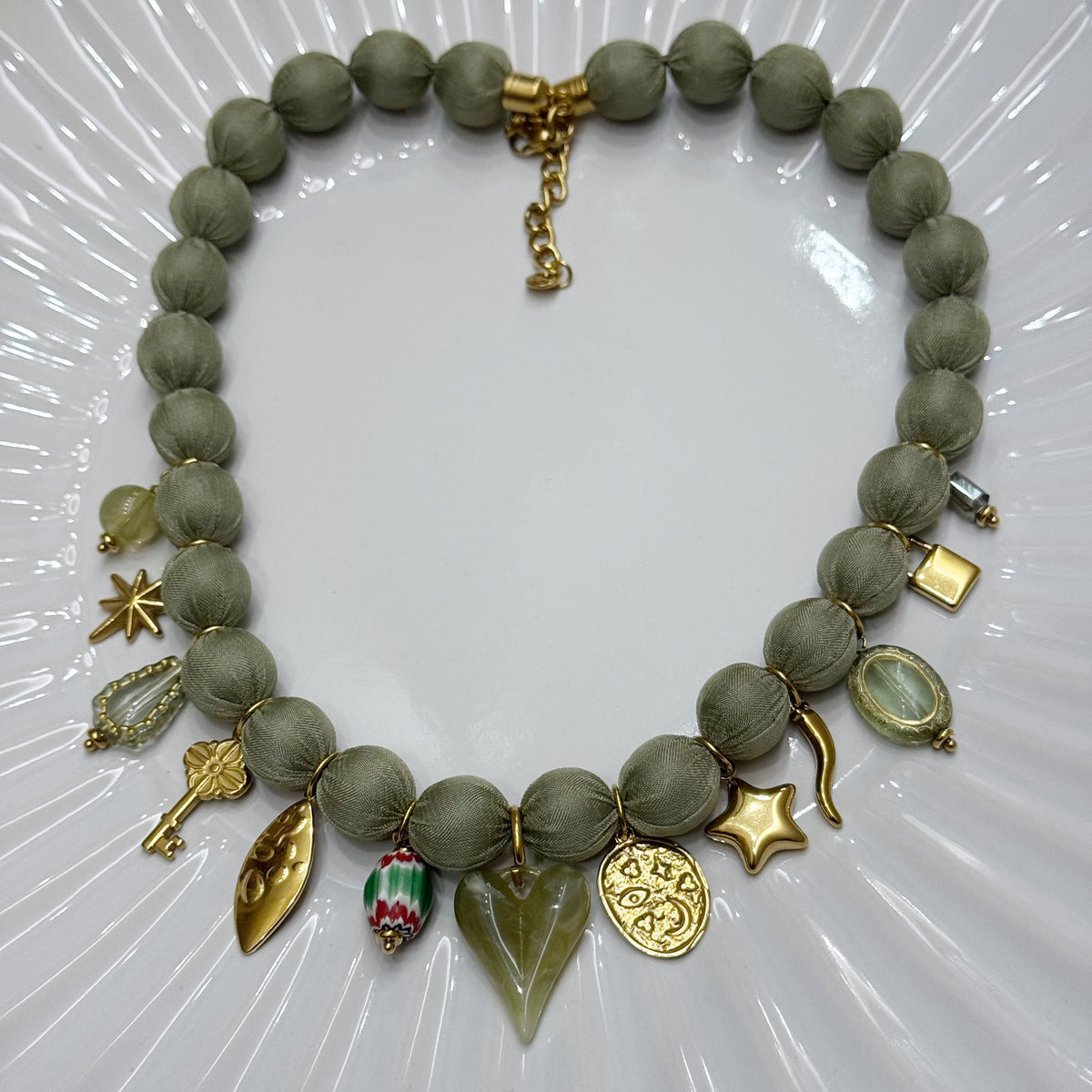 Collana caramella charms